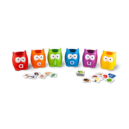 Vowel Owls™ Sorting Set